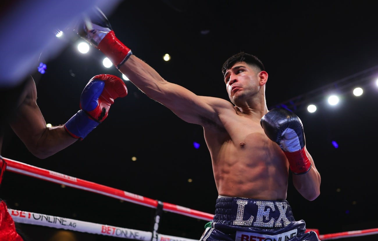 Knockouts, upsets, and champions