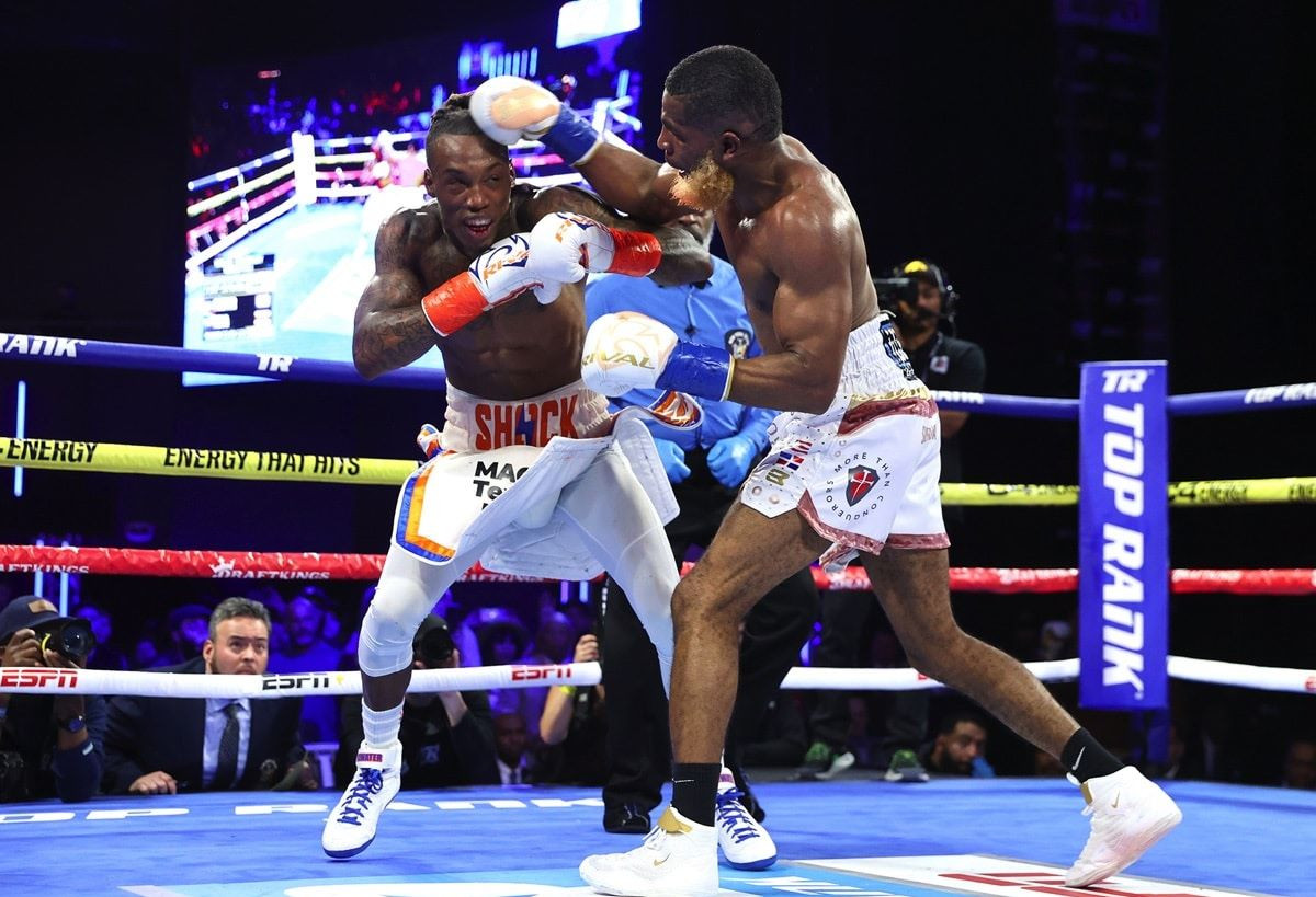 Champions retain and rising stars shine