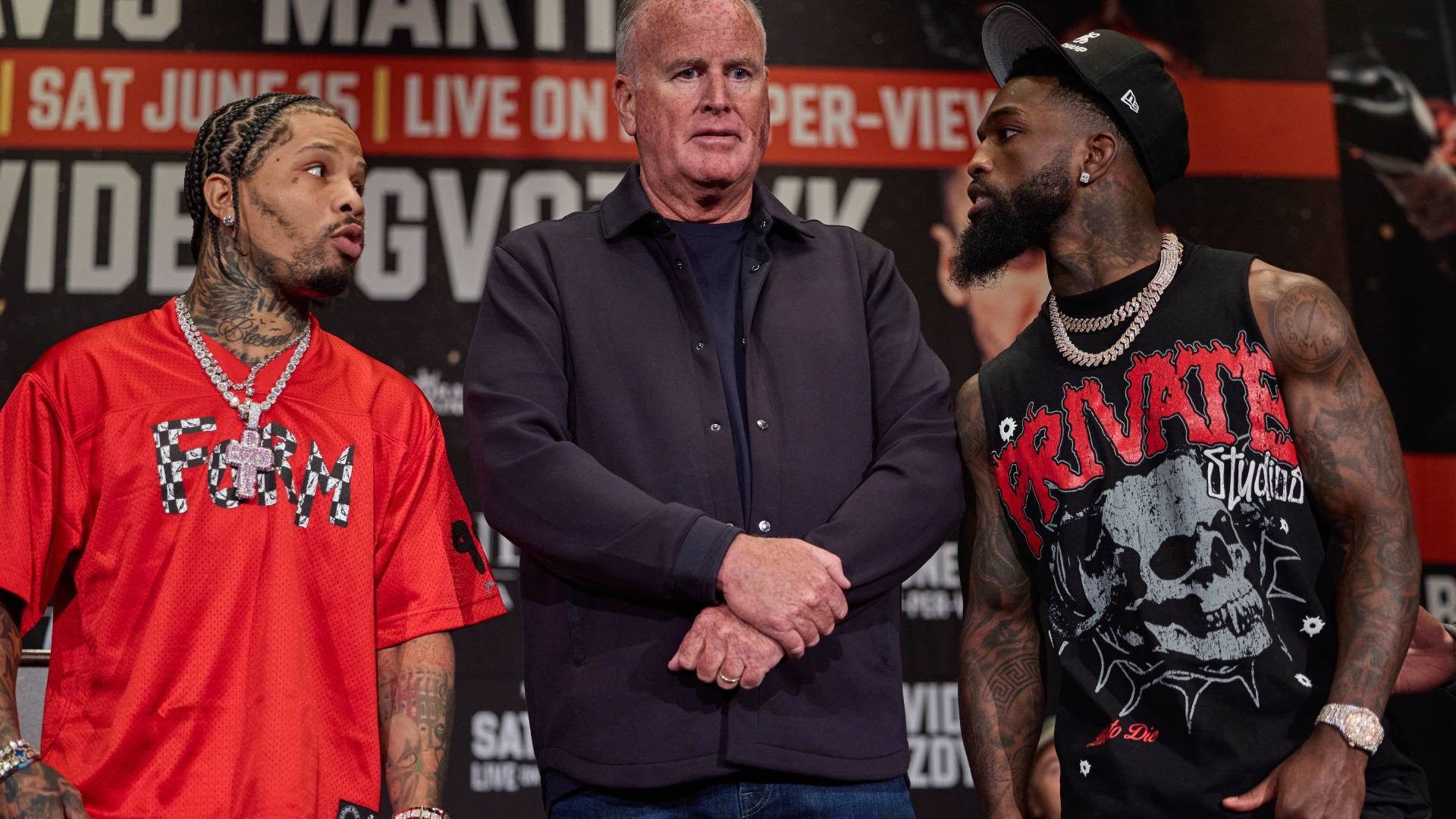 Undercard news of Davis vs. Martin